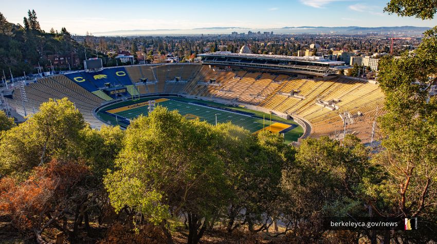 A panoramic photo of California Memorial Stadium