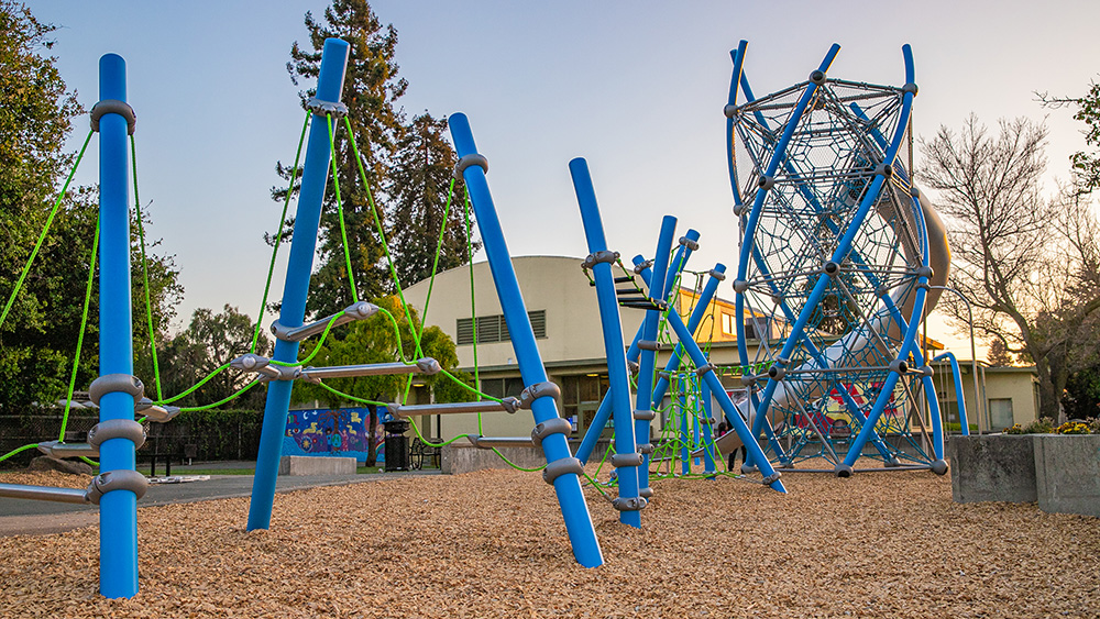 Metal blue outdoor play set