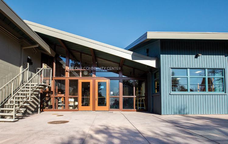Exterior of Live Oak Community Center