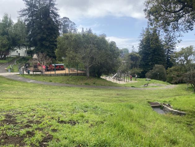Glendale La Loma 2-5 playground at top terrace and 5-12 playground at bottom terrace