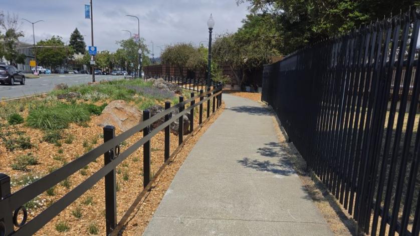 Adeline Street Pathway